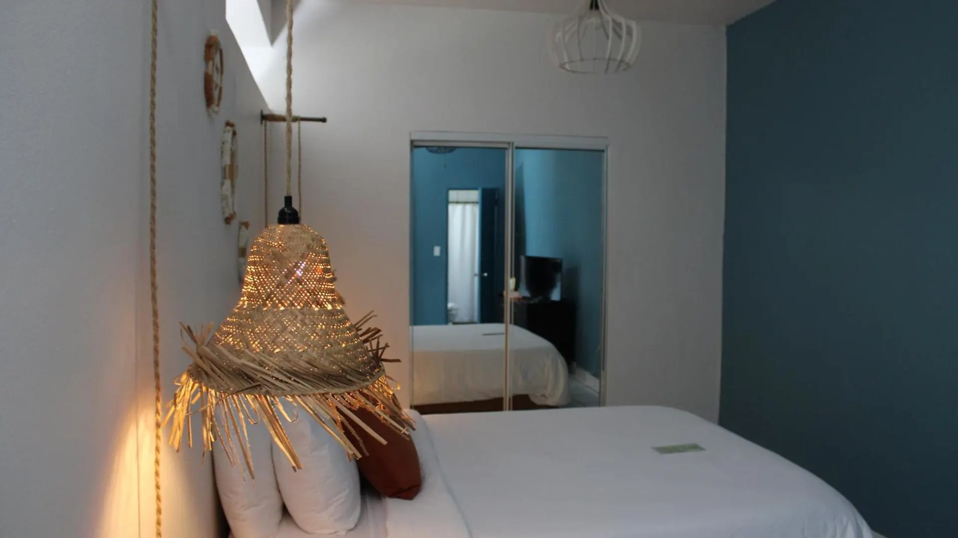** Apartahotel Numero Uno Beach Apartments San Juan Puerto Rico
